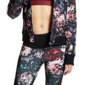Bebe Sport Floral Cropped Workout Pants